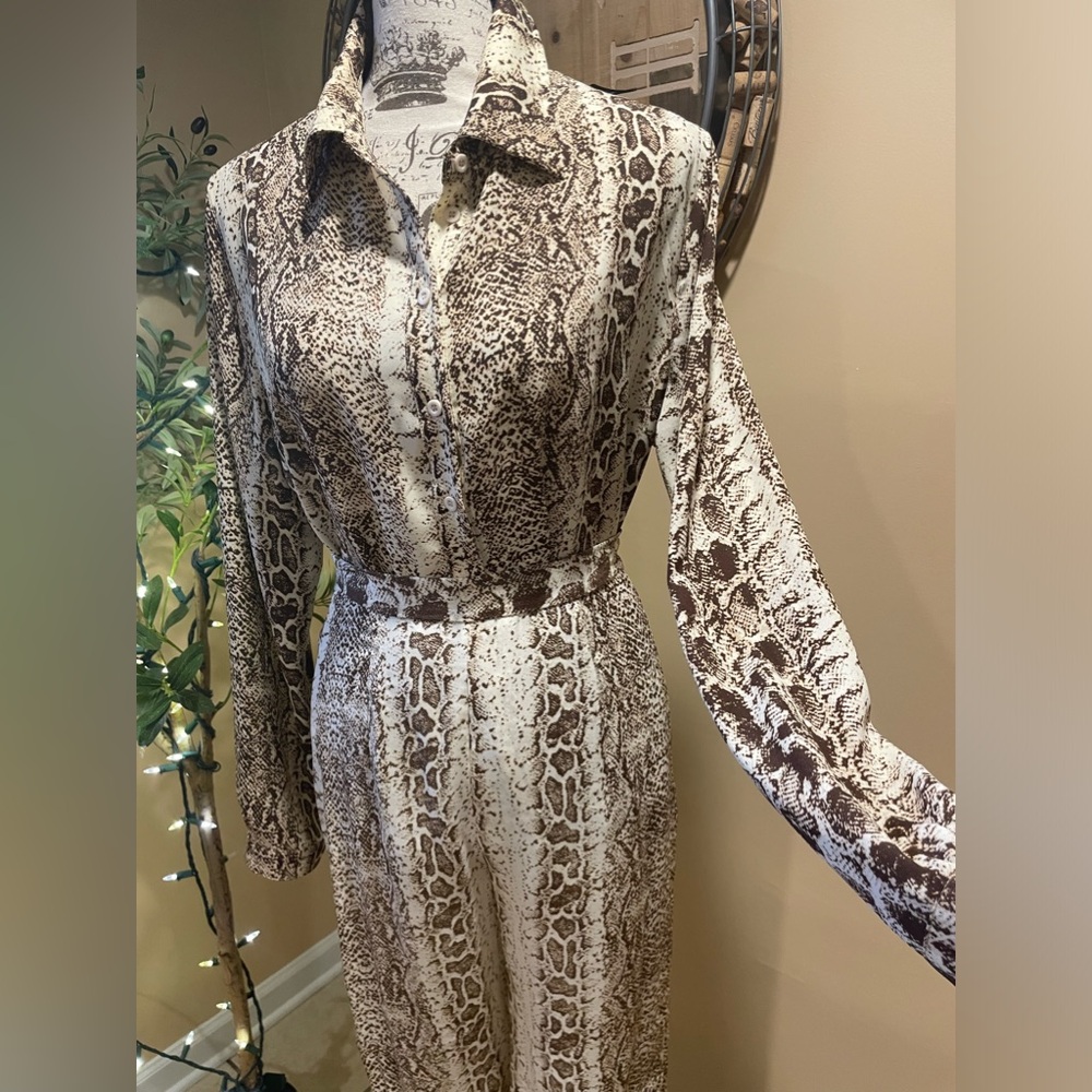 Animal Print 2 Piece set Brown and tan 6-8 - Picture 2 of 16